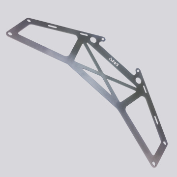 PC1087 DNA renfort pour sous-châssis inférieur